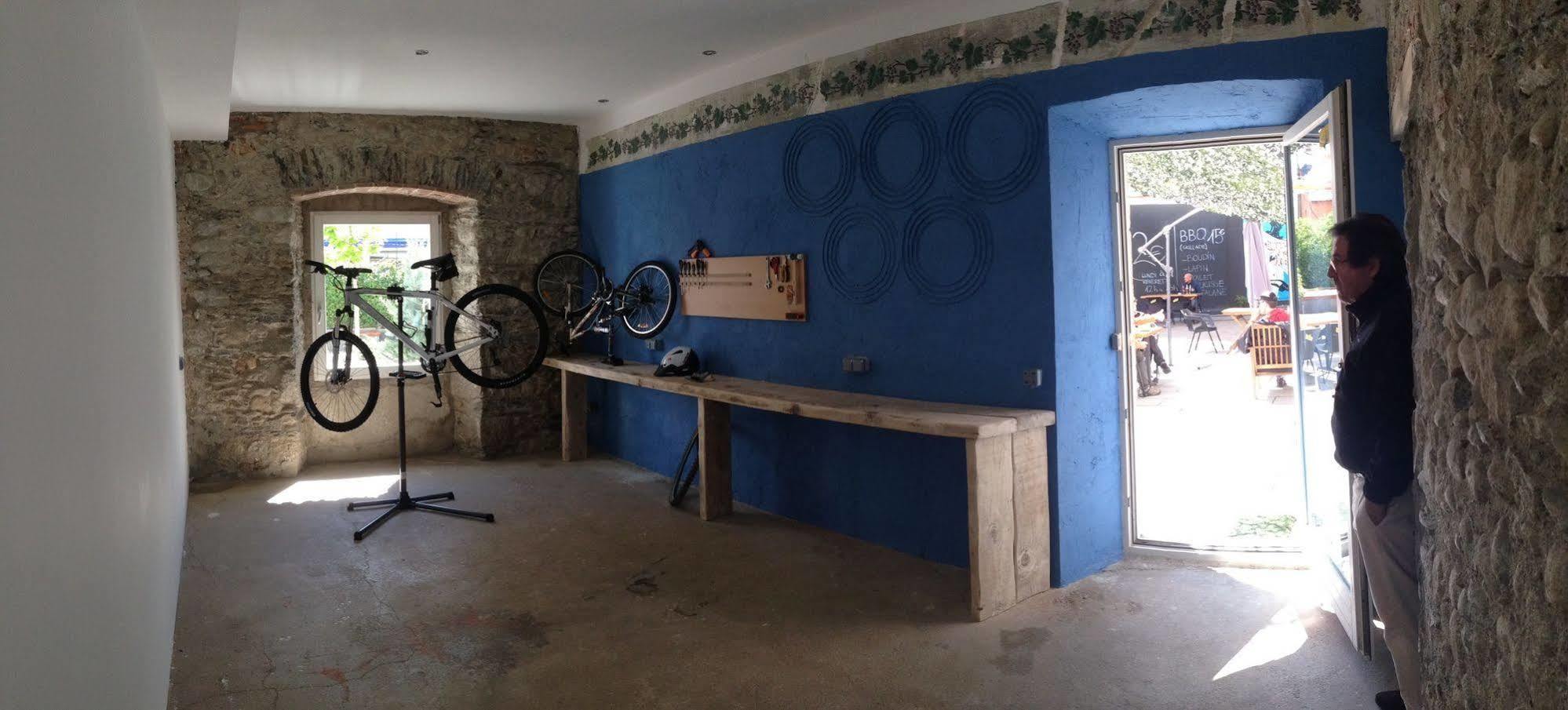 بورغ مدام Appartements & Spa Cerdanya المظهر الخارجي الصورة